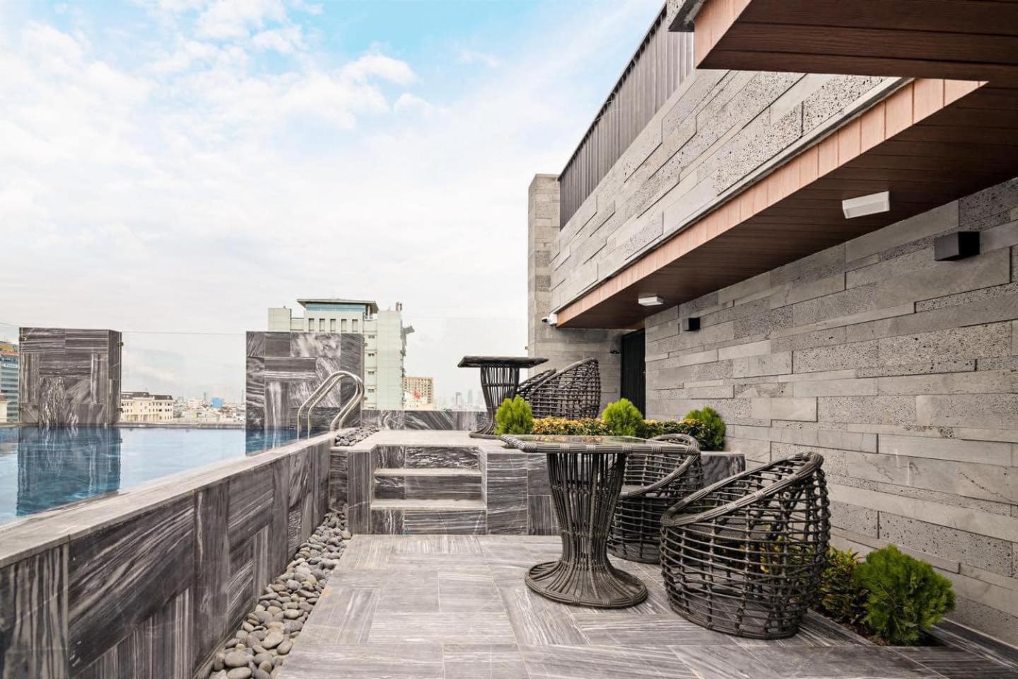 Hoang Thinh Hotel & Apartment Danang Экстерьер фото