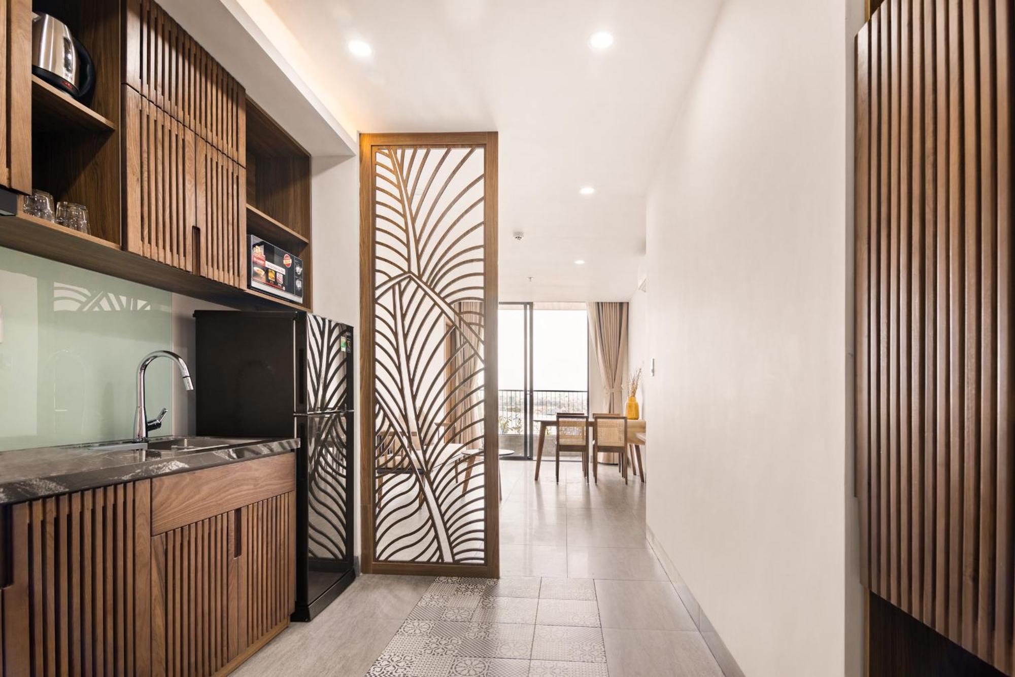 Hoang Thinh Hotel & Apartment Danang Экстерьер фото